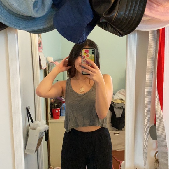 Aritzia talula top grey? gray? Size xxs - Picture 2 of 3